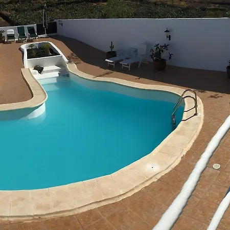 Alojamento de Acomodação e Pequeno-almoço El Meridiano