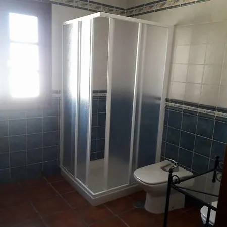 Alojamento de Acomodação e Pequeno-almoço El Meridiano 2*