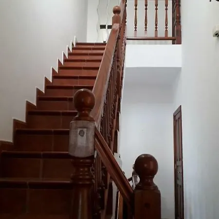 Alojamento de Acomodação e Pequeno-almoço El Meridiano 2*