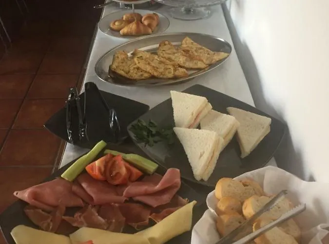 El Meridiano Bed & Breakfast 2*